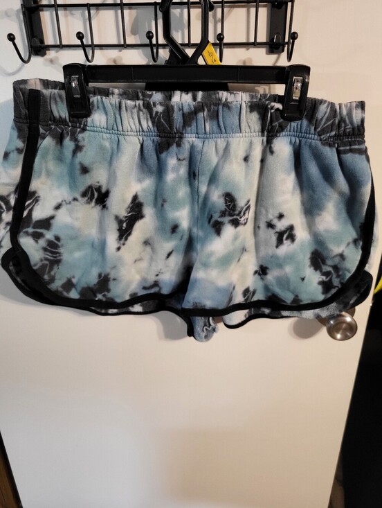 PINK Victoria's Secret Pants - PINK VICTORIAS SECRET TIE DYED JOGGER SHORTS SZ XXL